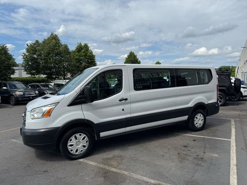 Used 2017 Ford Transit 350 XLT RWD image 8