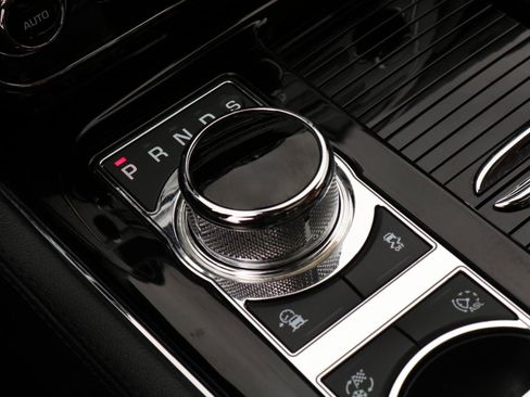 Used 2017 Jaguar XJ R-Sport AWD/4WD image 35