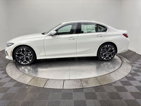 New 2026 BMW 330i xDrive Sedan w/ Premium Package AWD/4WD image 16