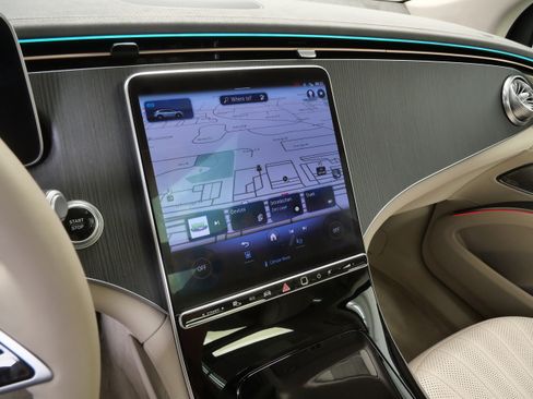 Certified 2023 Mercedes-Benz EQS 450+ 4MATIC SUV image 19