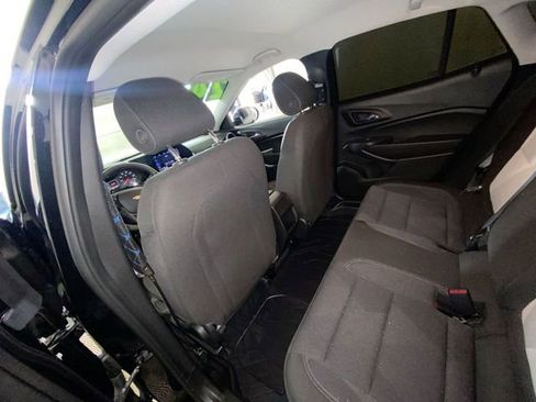 Used 2024 Chevrolet Trax LS w/ LS Convenience Package FWD image 29