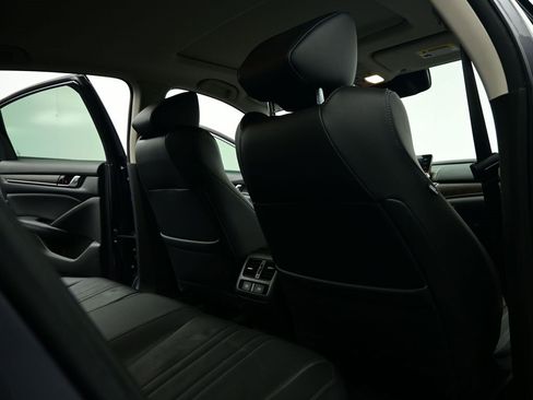 Used 2022 Honda Accord Touring image 36
