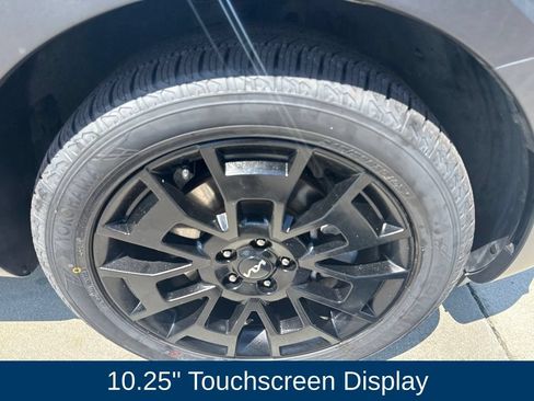 Used 2022 Kia Telluride EX w/ EX Premium Package AWD/4WD image 11