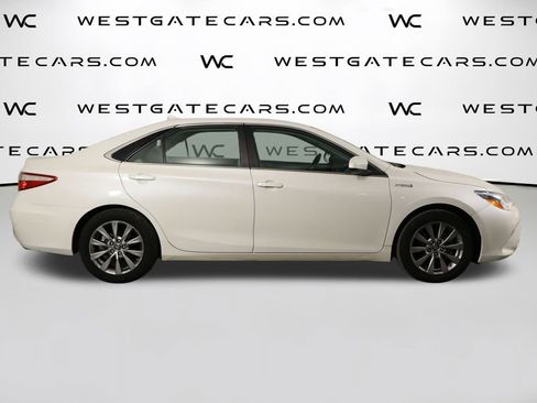 Used 2015 Toyota Camry XLE image 44