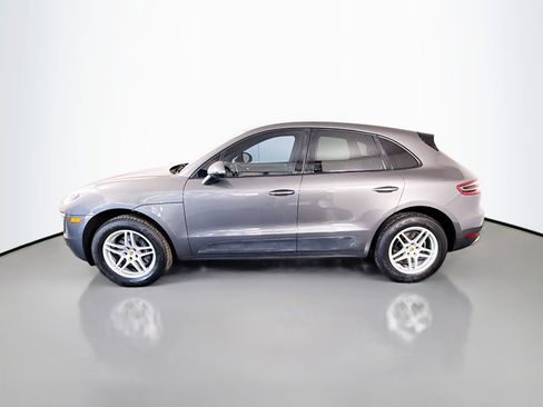 Used 2018 Porsche Macan AWD/4WD image 6