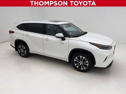 Used 2021 Toyota Highlander XLE