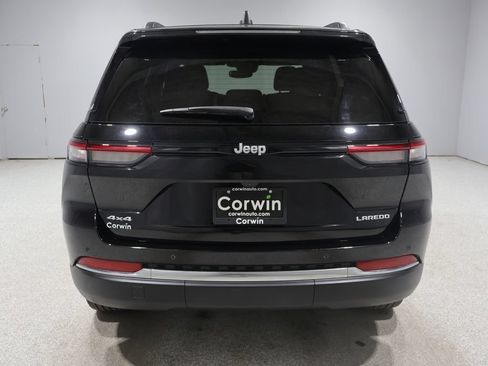 Certified 2024 Jeep Grand Cherokee Laredo X w/ Luxury Tech Group I AWD/4WD image 4