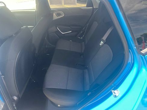 Used 2023 Kia Soul S FWD image 24