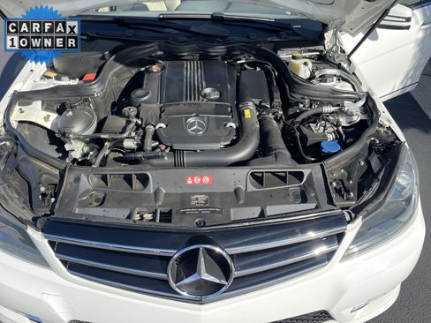 Used 2014 Mercedes-Benz C 250 Sedan image 36