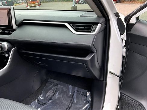 Certified 2024 Toyota RAV4 LE image 19