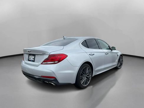 Used 2019 Genesis G70 2.0T Advanced w/ Elite Package RWD image 9