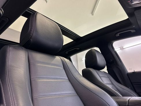 Used 2021 Mercedes-Benz GLE 580 4MATIC image 26