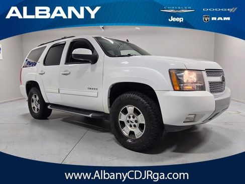 Used 2013 Chevrolet Tahoe LT RWD image 1