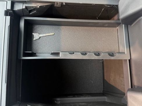 New 2025 Ford F150 Raptor AWD/4WD image 33