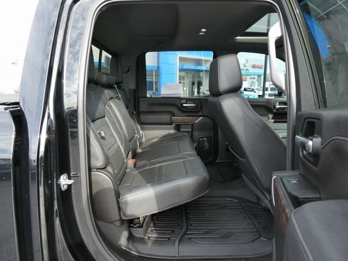 Used 2020 GMC Sierra 3500 Denali w/ Denali Ultimate Package image 20