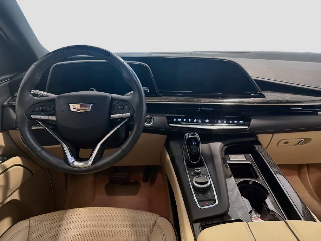 Certified 2024 Cadillac Escalade Premium Luxury AWD/4WD image 20