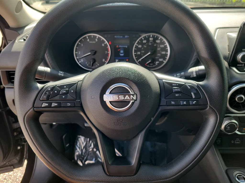 Used 2025 Nissan Sentra S FWD image 17