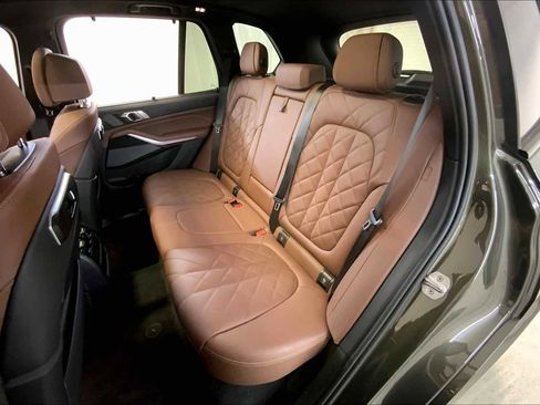Used 2025 BMW X5 M60i image 20