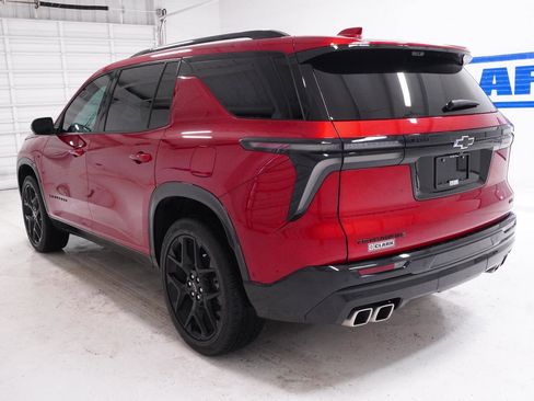 Used 2024 Chevrolet Traverse RS w/ LPO, Floor Liner Package FWD image 11