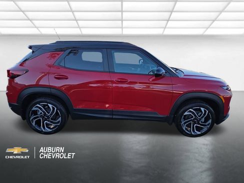 New 2026 Chevrolet TrailBlazer RS w/ Convenience Package AWD/4WD image 2