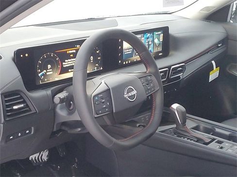 New 2026 Nissan Sentra SR image 8