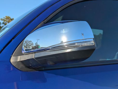 Used 2023 Toyota Tacoma Limited image 32