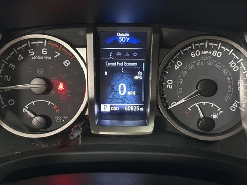 Used 2021 Toyota Tacoma SR5 image 19