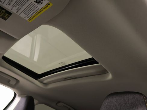 Used 2024 Ford Maverick Tremor w/ Tremor Off-Road Package image 14