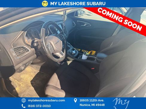 Used 2015 Chrysler 200 Limited w/ Comfort Group image 11