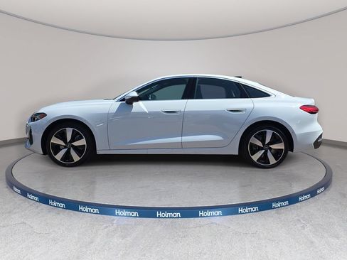 Used 2025 Audi A5 2.0T Premium Plus w/ Premium Plus AWD/4WD image 9
