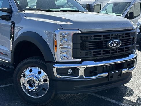 New 2026 Ford F450 XL w/ XL Driver Assist Package image 40