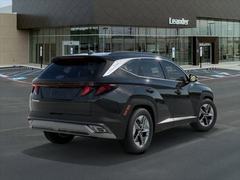 Used 2025 Hyundai Tucson SEL image 4