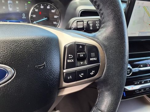 Used 2022 Ford Explorer Limited AWD/4WD image 14