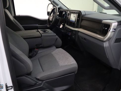 Certified 2024 Ford F250 XLT image 31