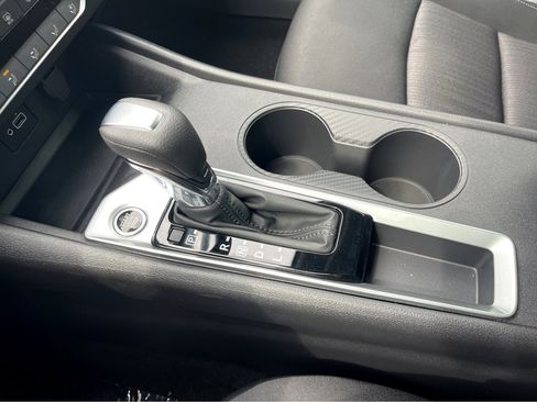 Used 2024 Nissan Altima 2.5 S image 20