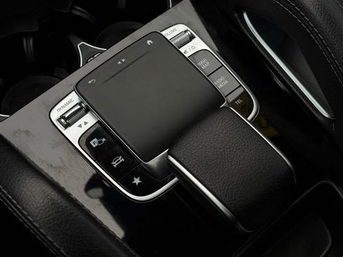 Used 2020 Mercedes-Benz GLE 350 4MATIC image 29