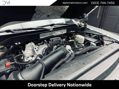 Used 2017 Chevrolet Silverado 2500 LT AWD/4WD image 40