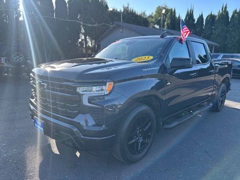 Used 2023 Chevrolet Silverado 1500 RST w/ Protection Package AWD/4WD image 3