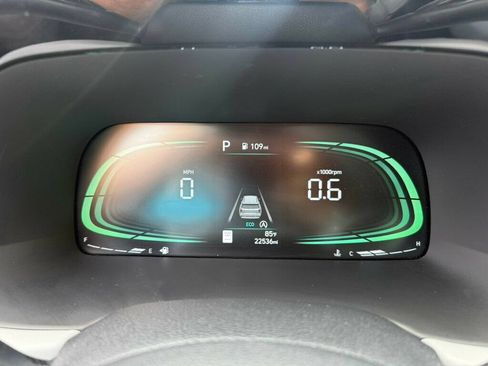 Used 2025 Hyundai Palisade SEL FWD image 4