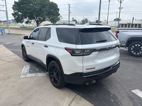 Used 2020 Chevrolet Traverse Premier w/ Redline Edition FWD image 22