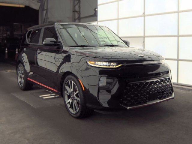 Used 2020 Kia Soul GT-Line Turbo FWD image 2