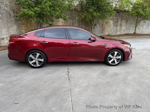 Used 2019 Kia Optima S w/ S Panoramic Sunroof Package image 4