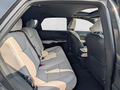 Used 2025 Lexus RX 350 Premium image 20