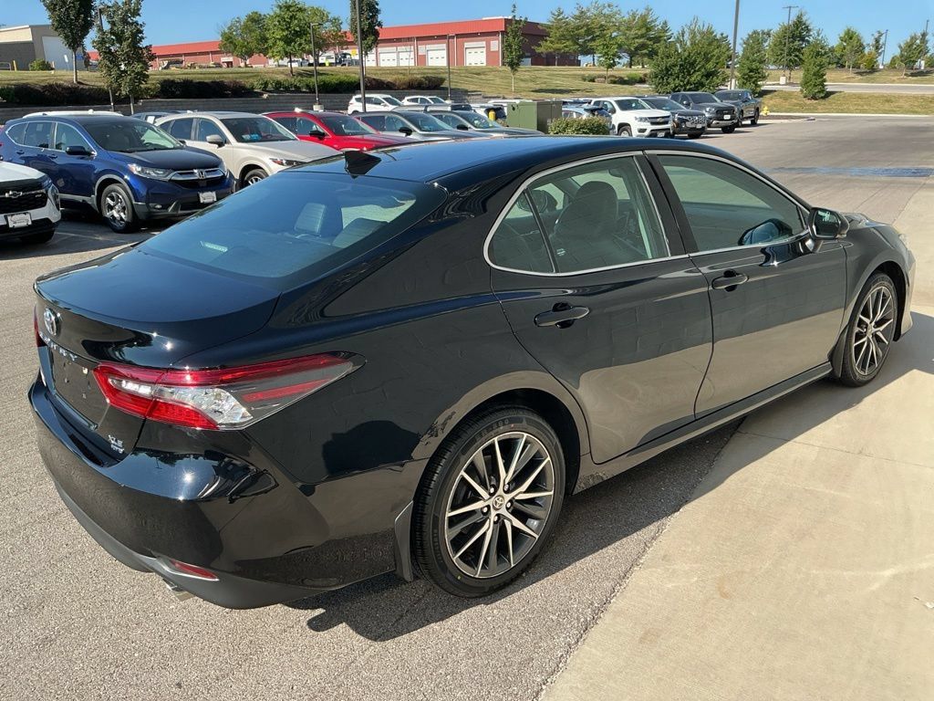 Used 2023 Toyota Camry XLE w/ Cold Weather Package AWD/4WD image 10