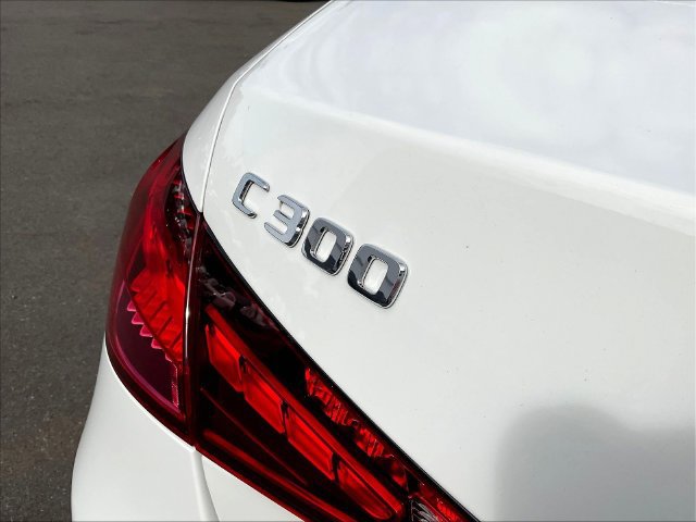 Used 2023 Mercedes-Benz C 300 4MATIC Sedan image 26