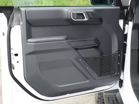 New 2026 Ford Bronco Outer Banks w/ Sasquatch Package AWD/4WD image 25