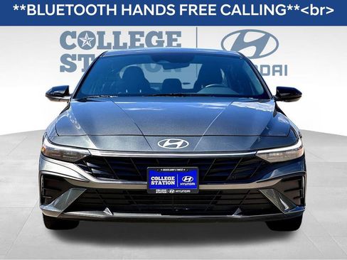 Used 2025 Hyundai Elantra Sport image 10