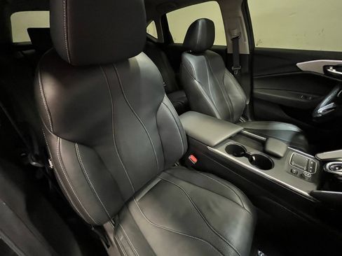 Certified 2022 Acura TLX w/ Technology Package image 11