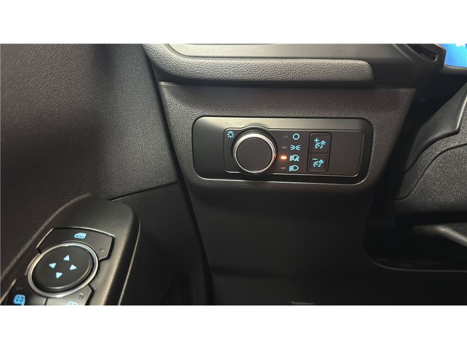 Used 2025 Ford Escape ST-Line FWD image 33