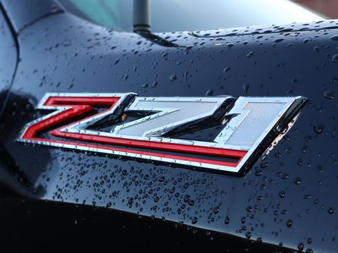 Used 2025 Chevrolet Silverado 1500 LTZ image 28